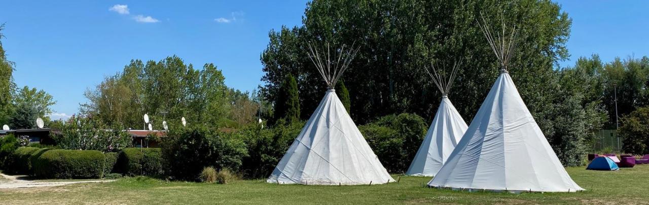 Storchencamp Gaestehaus 拉斯特 外观 照片